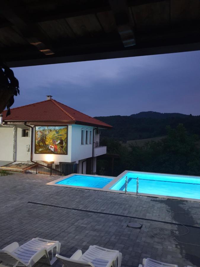 Бадевски Рай- Къща София Veliko Tarnovo Exteriér fotografie